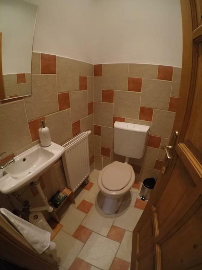 King 38-1 Apartman Leilighet Pécs Eksteriør bilde