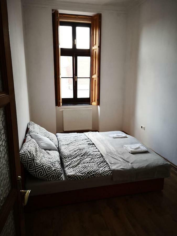 King 38-1 Apartman Leilighet Pécs Eksteriør bilde